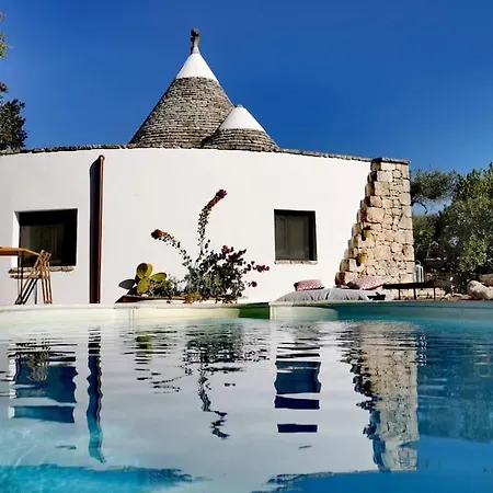 Il Trullo Di Mya. Trullo Con Piscina Privata * Ceglie Messapica