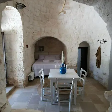 Il Trullo Di Mya. Trullo Con Piscina Privata Villa